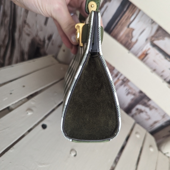 Tory Burch Petite Lee Radziwill handbag and NWT matching wallet. - Picture 14 of 16